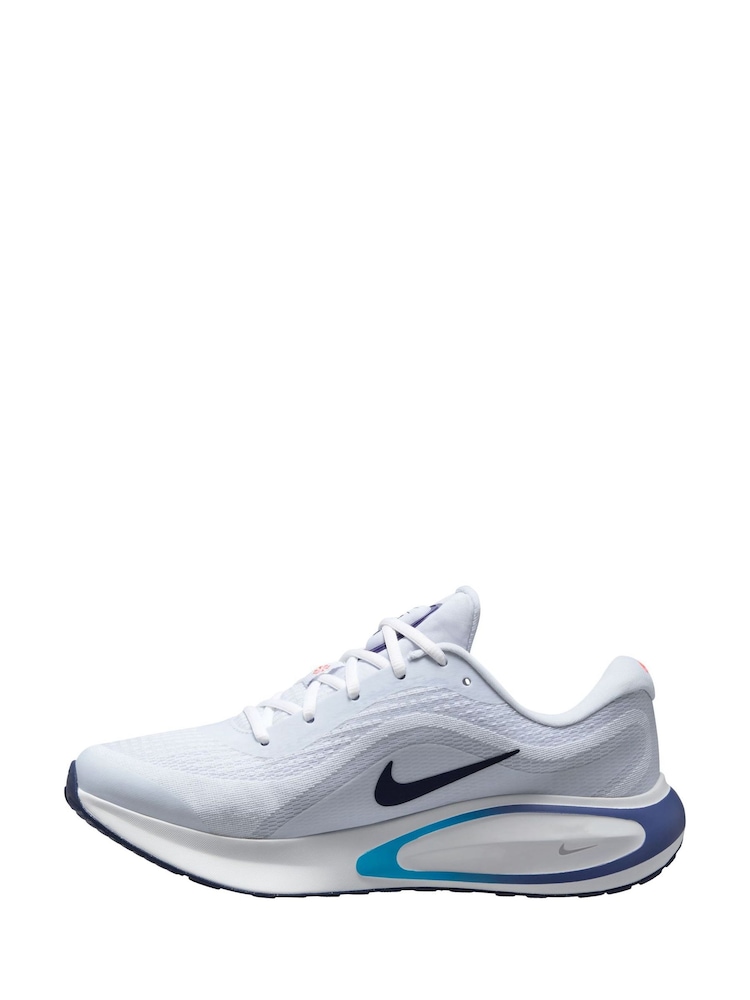 Nike White/Blue Journey Run Road Running Trainers - Image 2 of 5