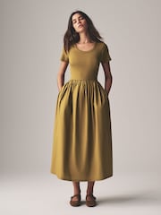 The Set Green/Black 2 Pack Ribbed Short Sleeve Jersey Woven Mix Midi Dresses - Image 5 of 9