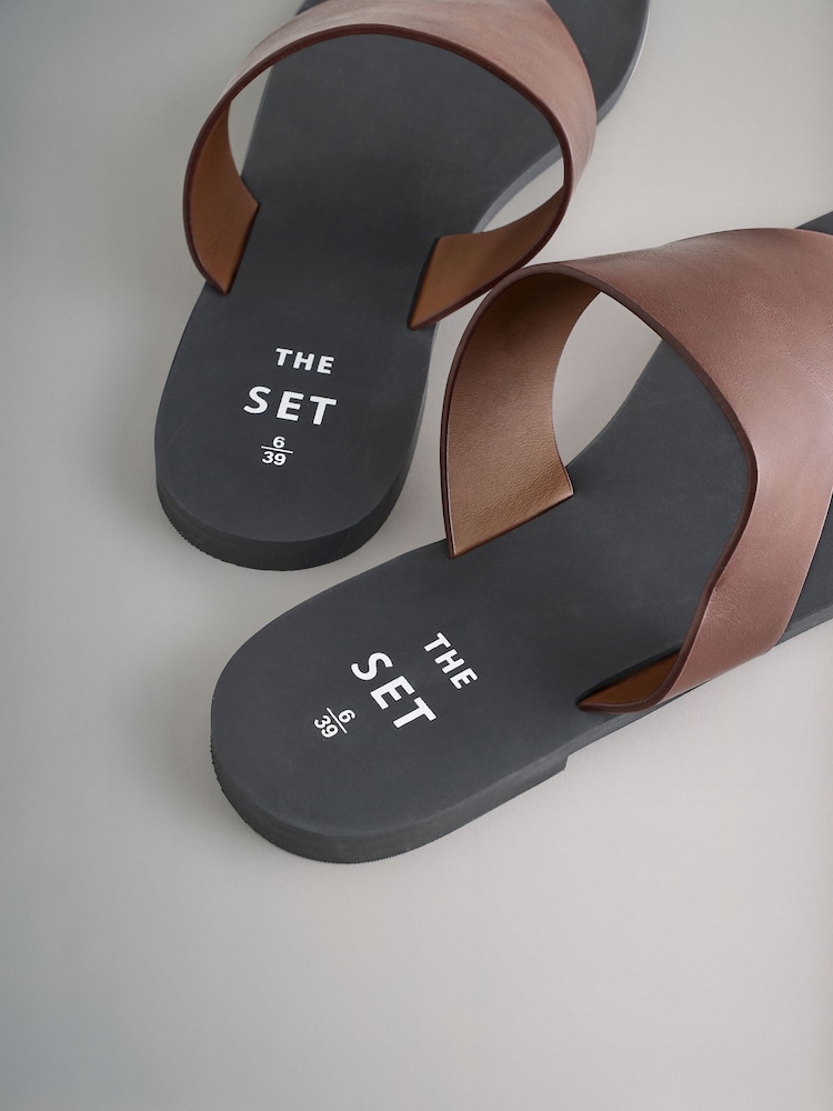 The Set Black /Tan Brown 2 Pack Flip Flops Sandals - Image 8 of 8