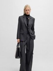 HUGO Branded Strap Tote Bag In Faux Leather - Bild 5 von 5