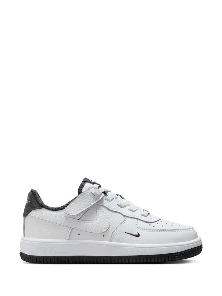 Zapatillas de deporte para niños bajas Little Force 1 Bajo EasyOn LV8 4 de Nike - Imagen 1 de 10