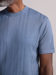 Синий - Футболка Regular Fit TENCEL ™ Signature с короткими рукавами и текстурированными полосками - Image 5 of 8