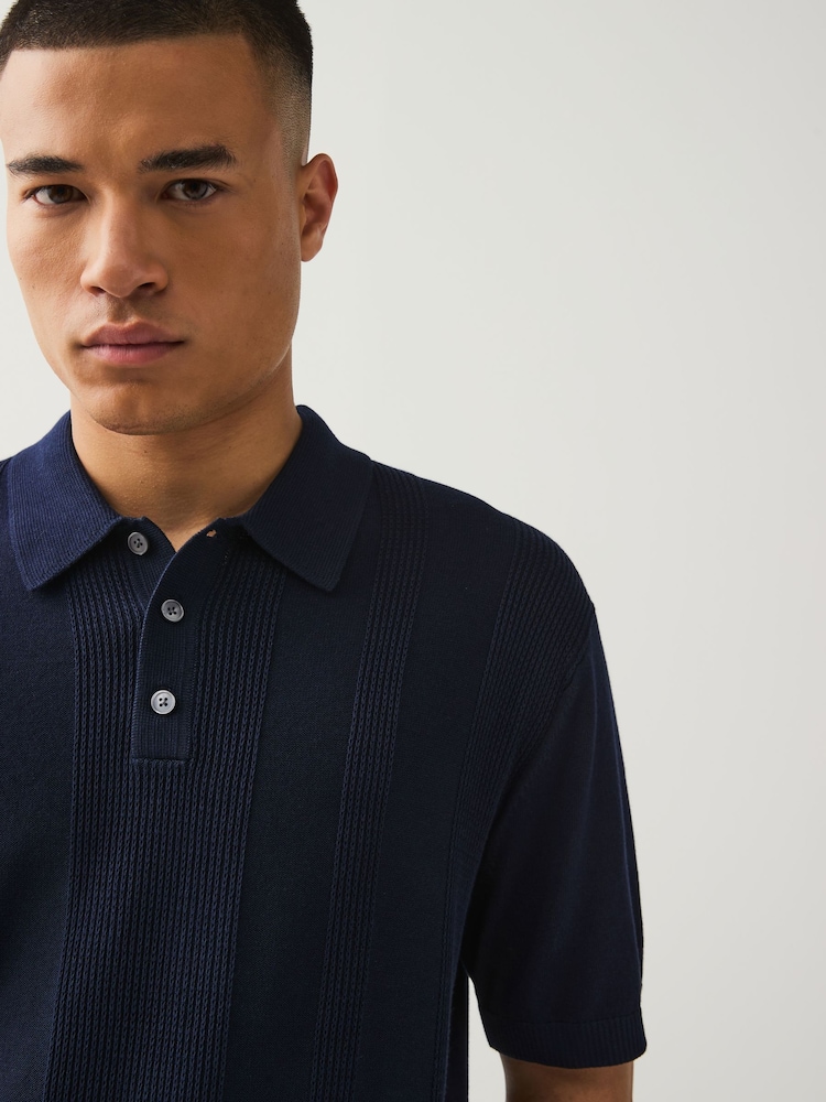 Marineblauw/naturel - Regular fit poloshirt met hoog katoengehalte, korte mouwen en gestructureerd breisel 2 stuks - Image 5 of 11