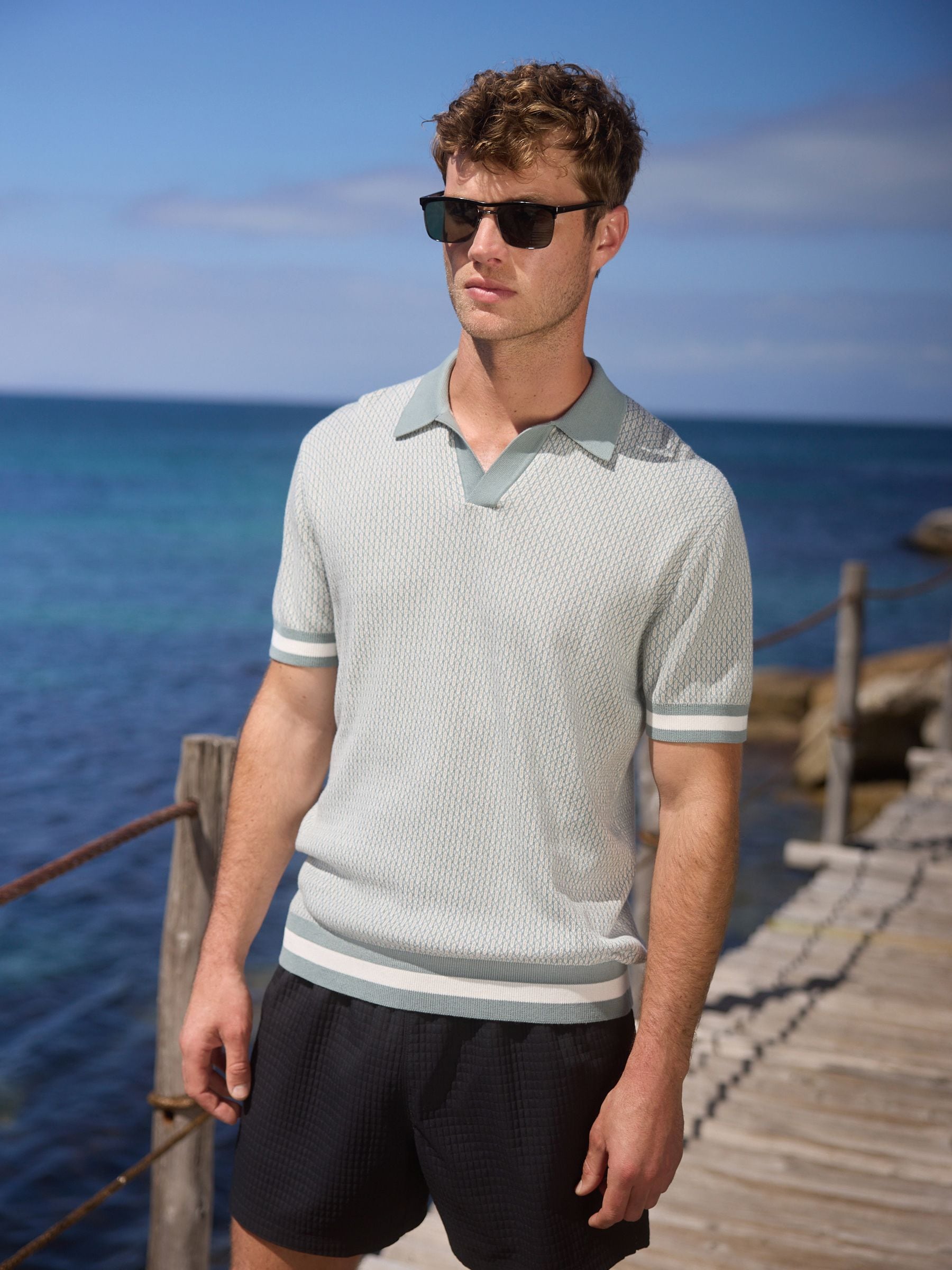 Buy Sage Green/White Regular Fit 100% Cotton Short Sleeve