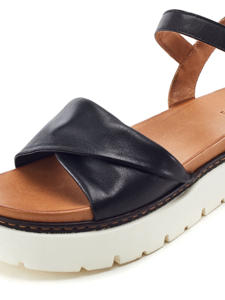 Moda in Pelle Black Kiarra Leathe Buckle Strap Crossover Sandals - Image 2 of 2 Moda in Pelle Black Kiarra Leathe Buckle Strap Crossover Sandals - Image 2 of 2
