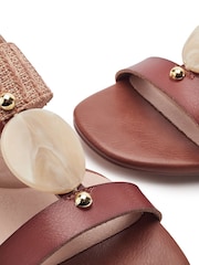 Marrón - Sandalias planas con piedras semipreciosas Lexia de Moda in Pelle - Imagen 3 de 4