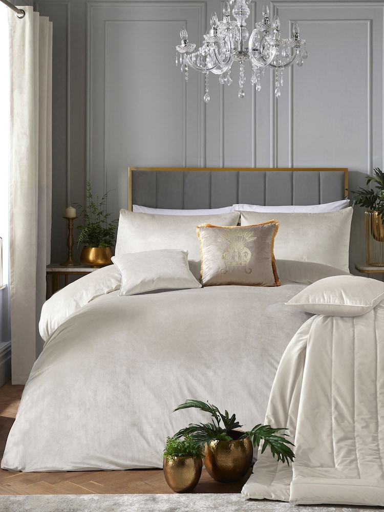 Laurence Llewelyn-Bowen Ivory Montrose Velvet Duvet Cover Set - Image 1 of 3 Laurence Llewelyn-Bowen Ivory Montrose Velvet Duvet Cover Set - Image 1 of 3