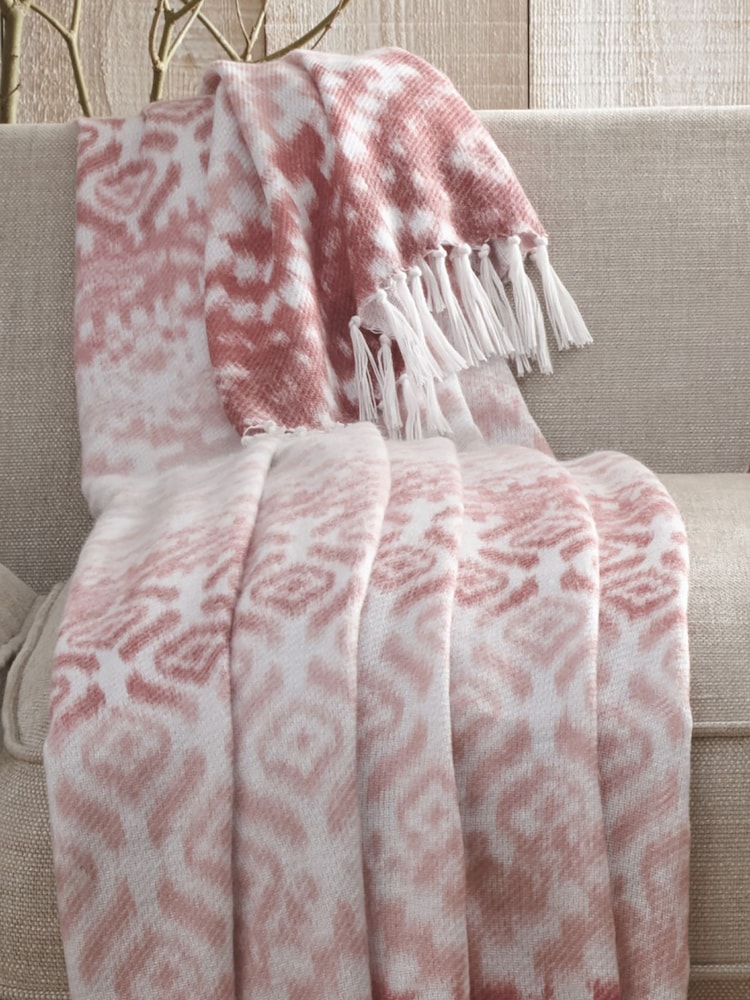 Appletree Terracotta Sakari Tassled Bedspread - Image 2 of 5 Appletree Terracotta Sakari Tassled Bedspread - Image 2 of 5