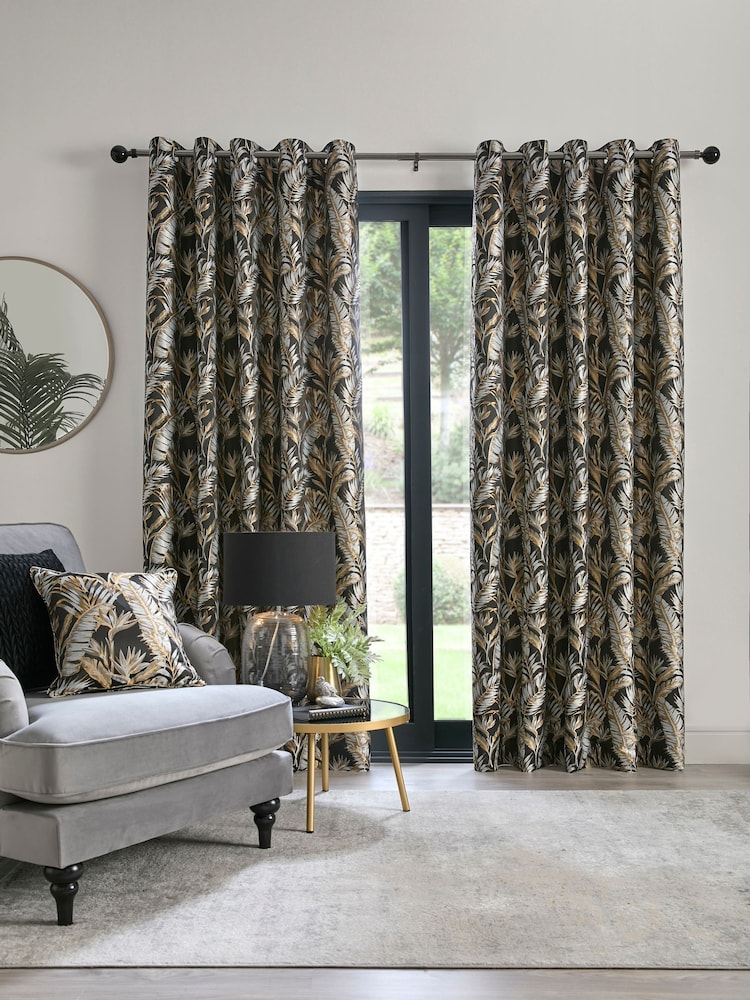 زوج ستائر جاكار بفتحات تشكيلة Paradise Palm من Laurence Llewelyn-Bowen - صورة 2 من 3 زوج ستائر جاكار بفتحات تشكيلة Paradise Palm من Laurence Llewelyn-Bowen - صورة 2 من 3