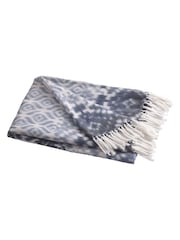 Appletree Sakari Tassled Bedspread - Image 4 of 5