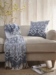 Appletree Sakari Supersoft Filled Cushion - Imagen 2 de 5