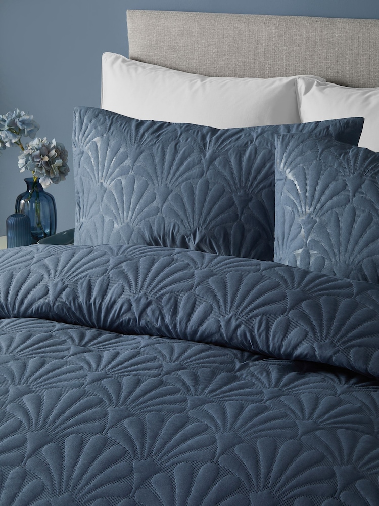Serene Dark Blue Cavali Quilted Duvet Cover Set - Image 2 of 4 Serene Dark Blue Cavali Quilted Duvet Cover Set - Image 2 of 4