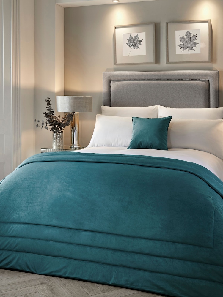Laurence Llewelyn-Bowen Chic Velvet Bedspread - Image 1 of 3