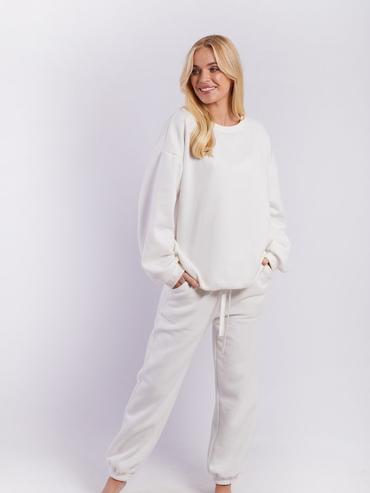 Personalised Bridal Sweatshirt and Joggers Tracksuit Set With Letter Embellishment by HA Design - Image 5 of 5 Personalised Bridal Sweatshirt and Joggers Tracksuit Set With Letter Embellishment by HA Design - Image 5 of 5