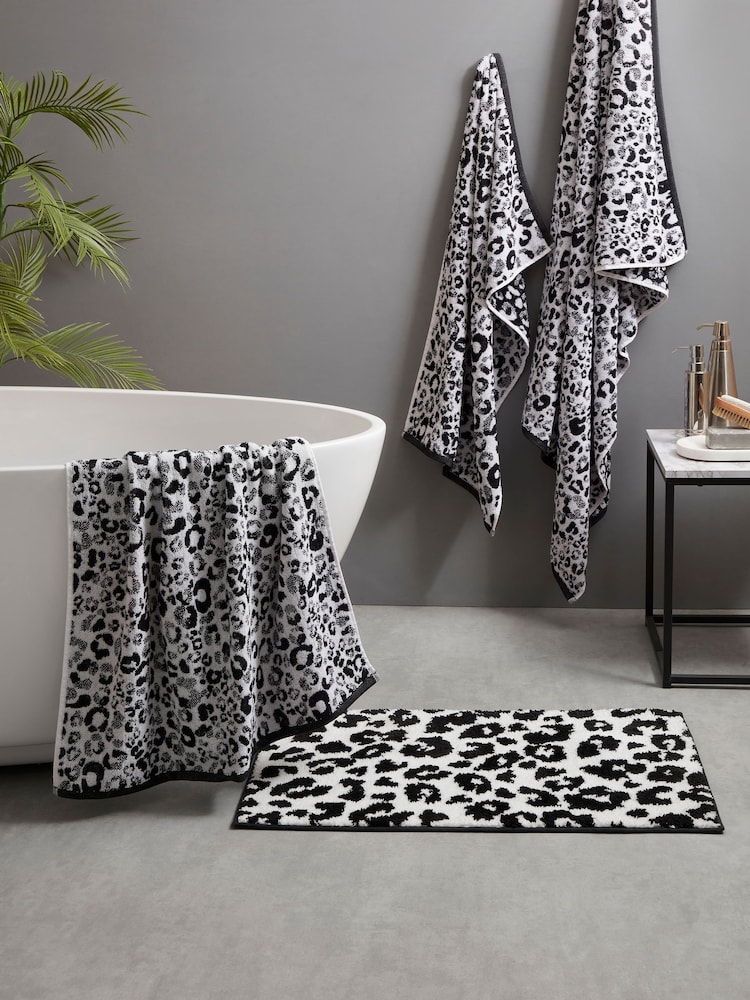 Fusion Black Animal Print Non-Slip Reverse Bath Mat - Image 3 of 3