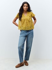 Коричневато-желтый - V-Neck Short Sleeve Lace Blouse - Image 5 of 6