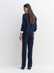 Pantalones Yankees Serif de Sporty & Rich - Imagen 2 de 6