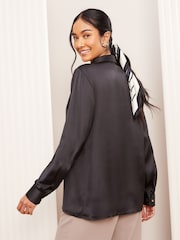 Noir - Chemise Friends Like These Satin À boutons - Image 4 de 4