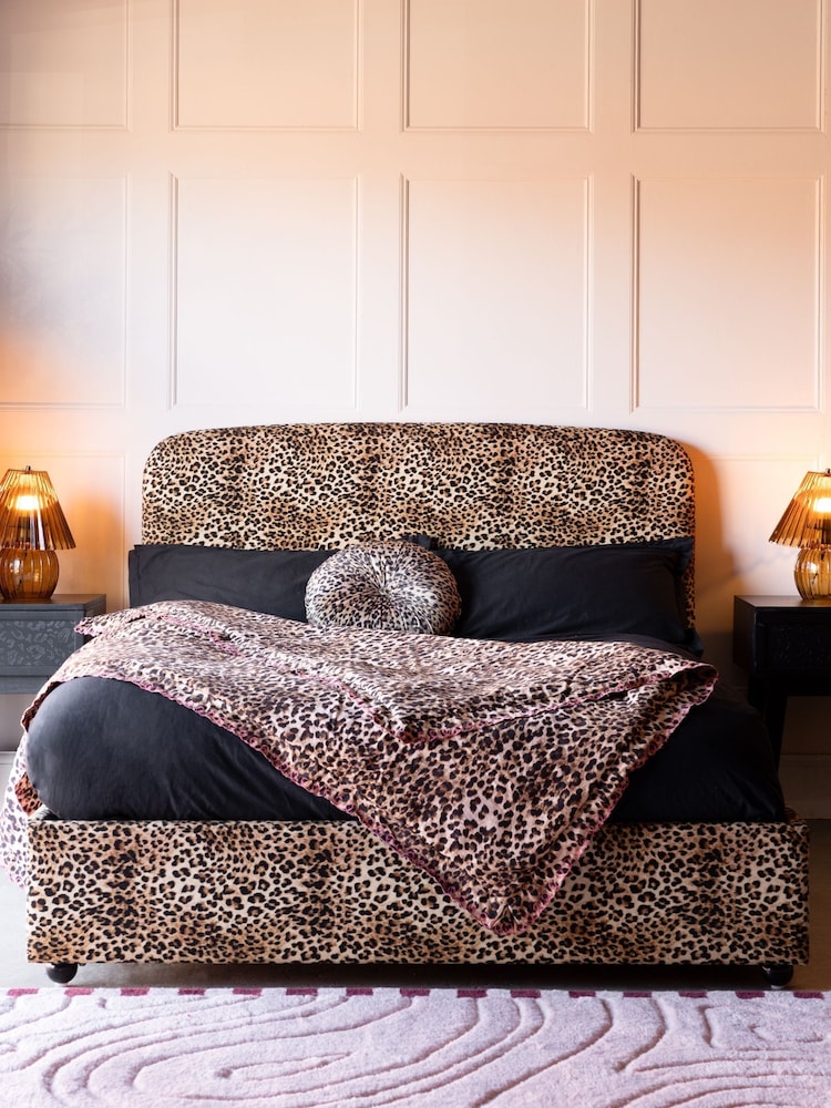 Rockett St George Leopard Love Velvet Bed Jagger Bed - Image 2 of 4