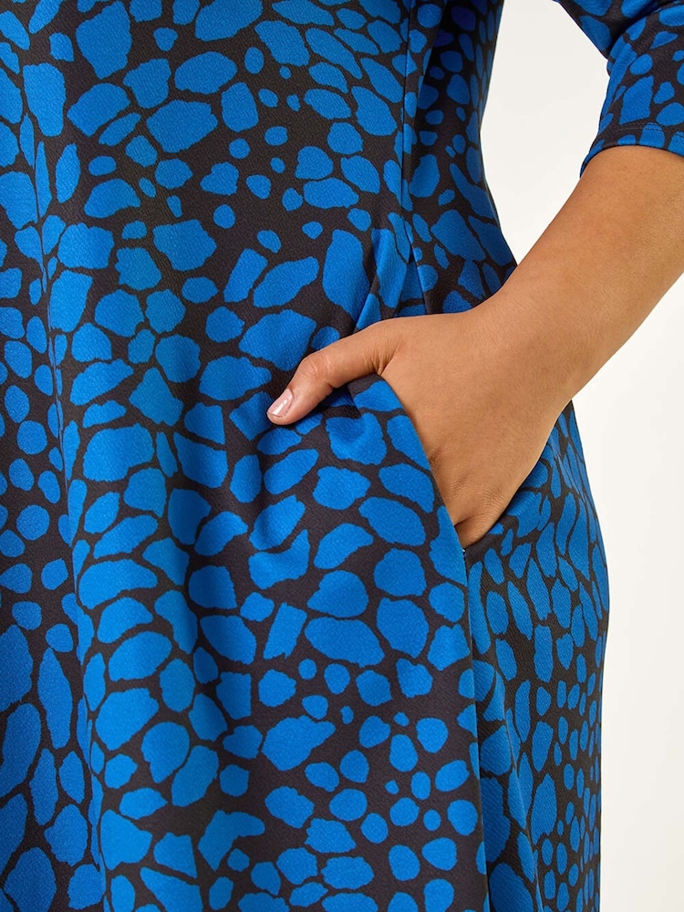 Roman Curve Abstract Print Stretch Swing Dress - Imagen 5 de 5 Roman Curve Abstract Print Stretch Swing Dress - Imagen 5 de 5