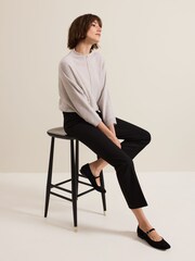 بنطلون تويل قصير Carly من Phase Eight - صورة 4 من 6