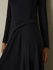 Reiss Navy Ivy Jersey Draped Midi Dress - Image 4 of 6