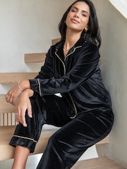 Pour Moi Black Velour Revere Collar Pyjamas Set - Image 2 of 4