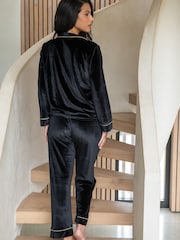 Pour Moi Black Velour Revere Collar Pyjamas Set - Image 3 of 4
