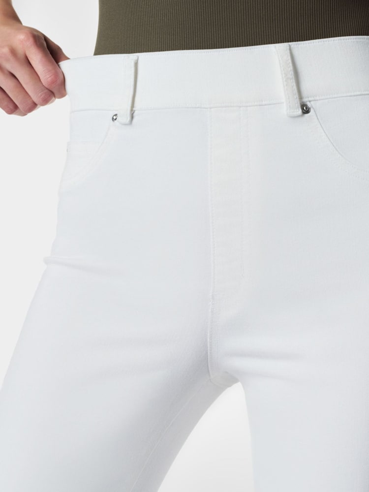 SPANXshape™ Every Wear Ankle Skinny Jeans, White - Image 3 of 4