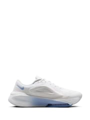 Nike White Blue Versair Gym Trainers - Image 3 of 11