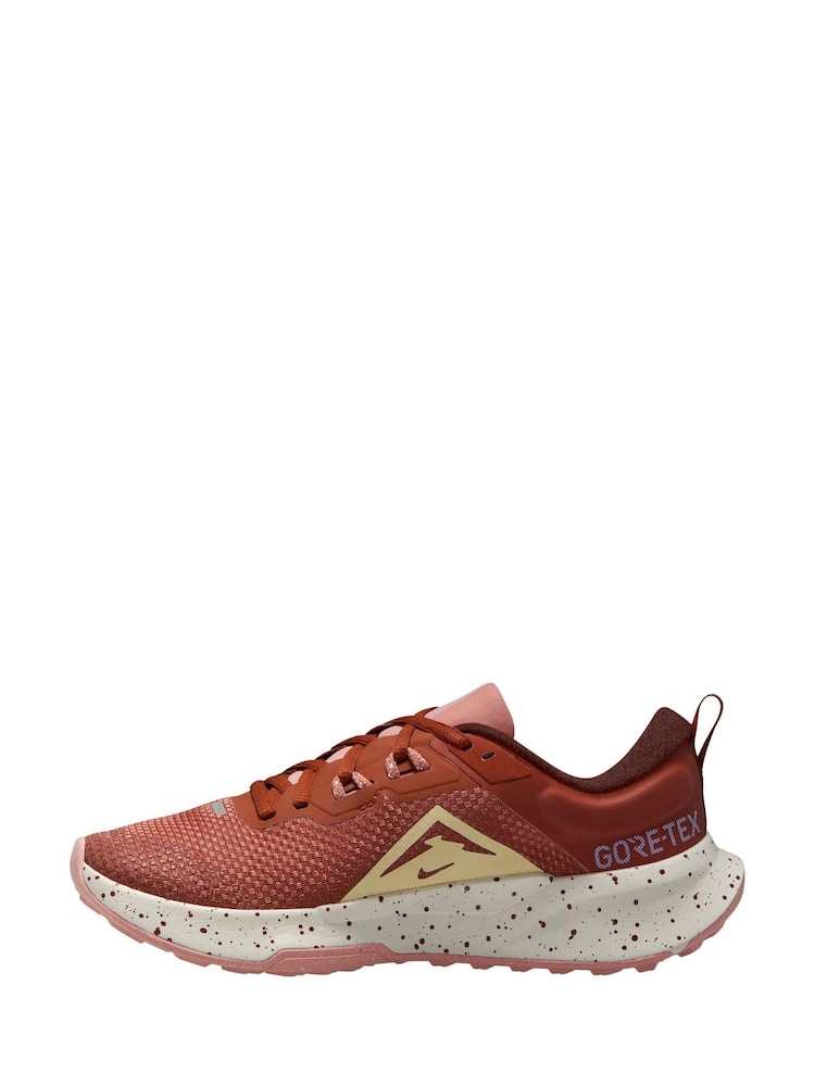 Zapatillas de deporte para correr impermeables Juniper Trail 2 GORE-TEX de Nike - Imagen 2 de 4