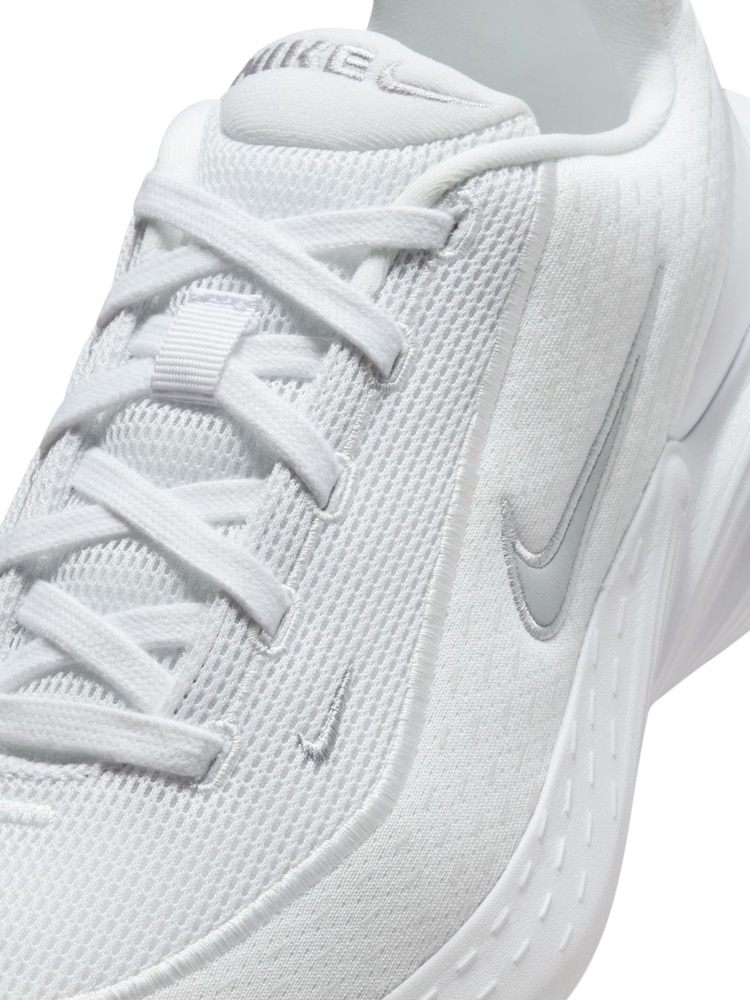 Nike White Grey Uplift SC Trainers - Image 9 of 10