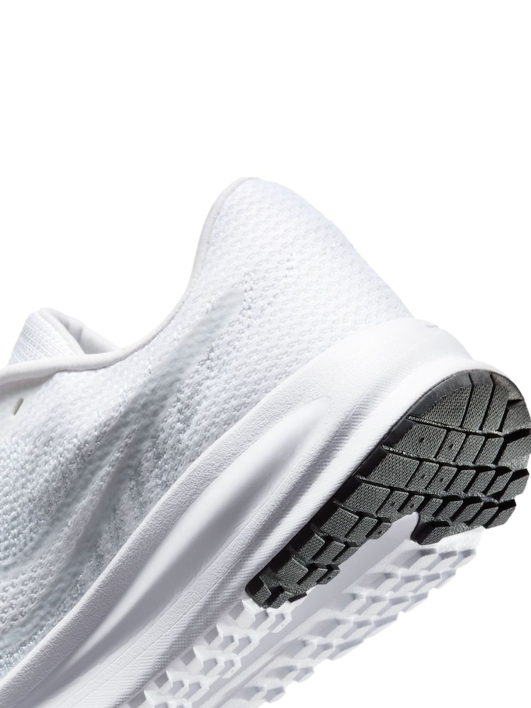 Nike White Run Defy Road Running Trainers - Image 9 of 9