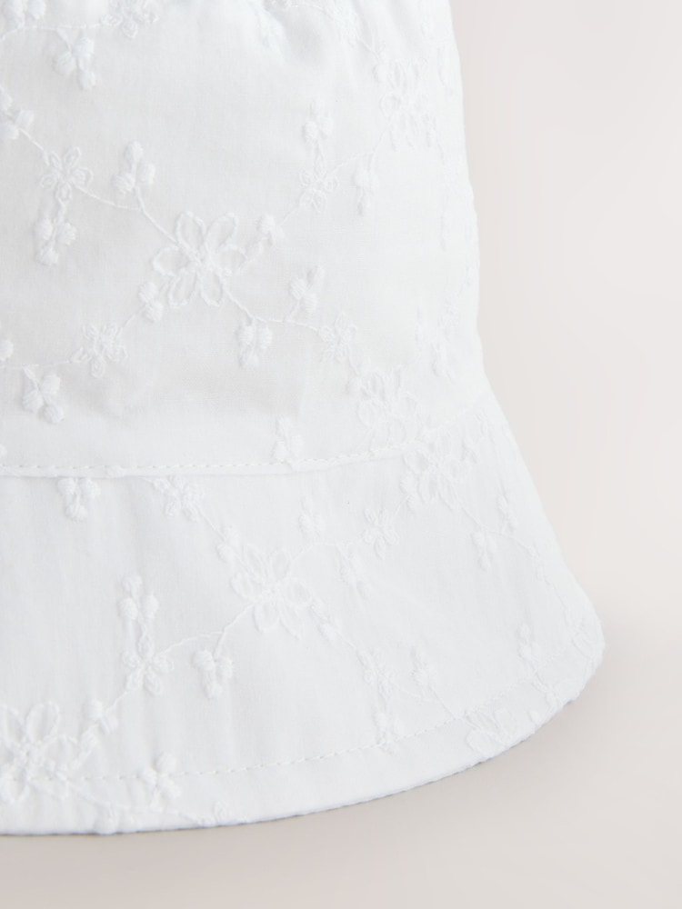 White 100% Cotton Embroided Bucket Hat (3mths-10yrs) - Image 2 of 3