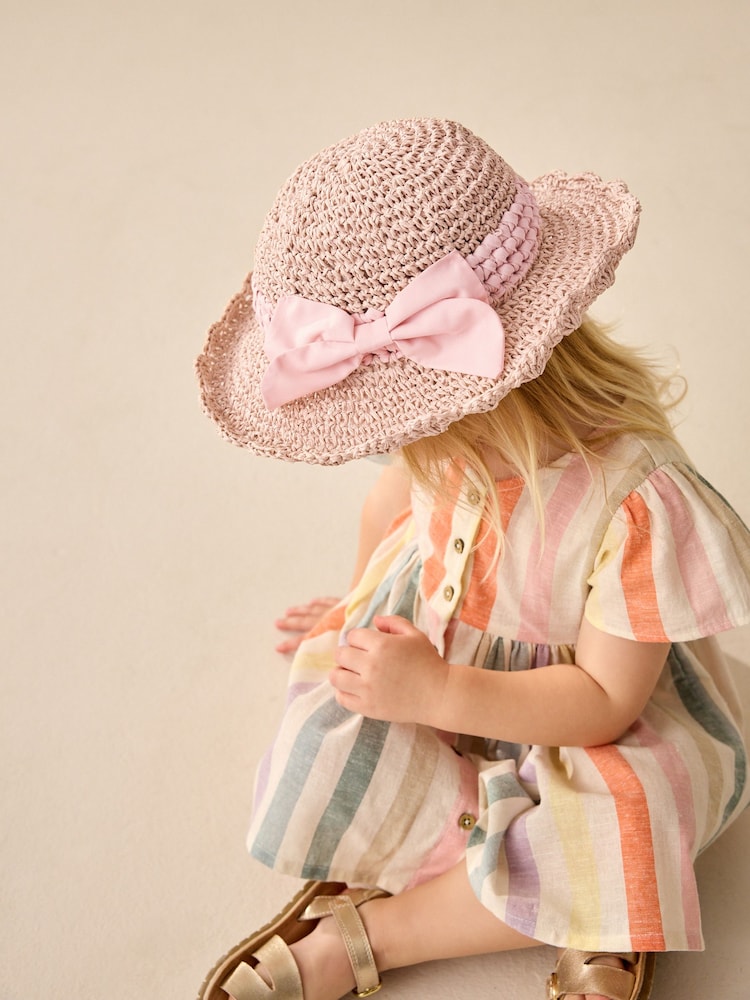 Pink Scalloped Edge Hat (1-10yrs) - Image 1 of 6