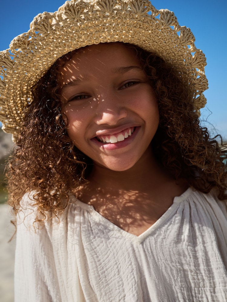 Neutral Scalloped Edge Hat (1-10yrs) - Image 3 of 3