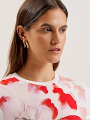 Ted Baker Cream Sindhaa Printed Short Sleeves Fitted T-Shirt - Image 4 of 7