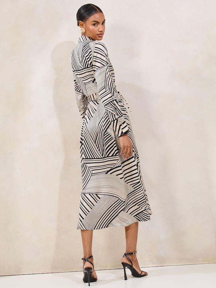 Lipsy Monochrome Midi Long Sleeve Button Through Shirt Dress - Image 4 of 4 Lipsy Monochrome Midi Long Sleeve Button Through Shirt Dress - Image 4 of 4