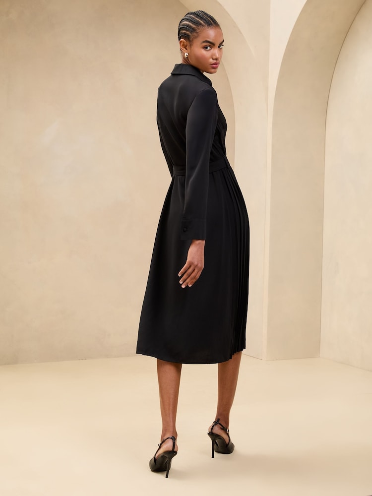 Vestido camisero midi con cinturón y falda plisada de Lipsy - Imagen 4 de 4