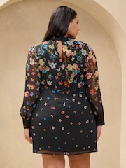 Lipsy Black Curve Long Sleeved Printed Shift Dress - Image 4 of 4