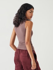 Hush Brown Jade Wide Strap Scoop Vest - Image 2 of 4