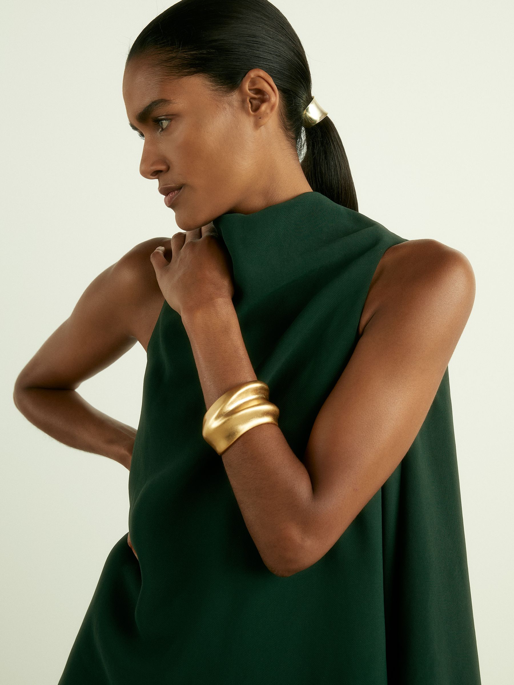 【海外限定】REISSドレス☆Green Eloise Satin Drape-Neck Layer Reiss Satin Drape-Neck Layered Dress in Green | REISS