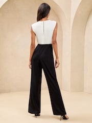 أسود/أبيض - Lipsy 2 in 1 Cowl Neck Belted Jumpsuit - صورة 4 من 4