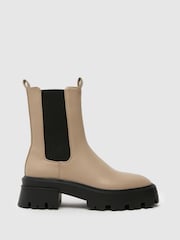 Natural - Schuh Addilyn Chunky Chelsea Boots - Image 1 of 4