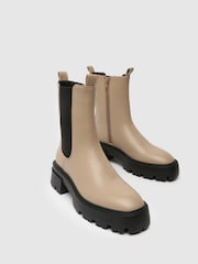 Natural - Schuh Addilyn Chunky Chelsea Boots - Image 3 of 4