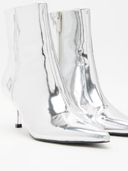 Schuh Brynn Kitten Heels - Image 4 of 4