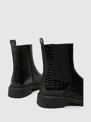 Schuh Averi Chelsea Black Boots - Image 4 of 4