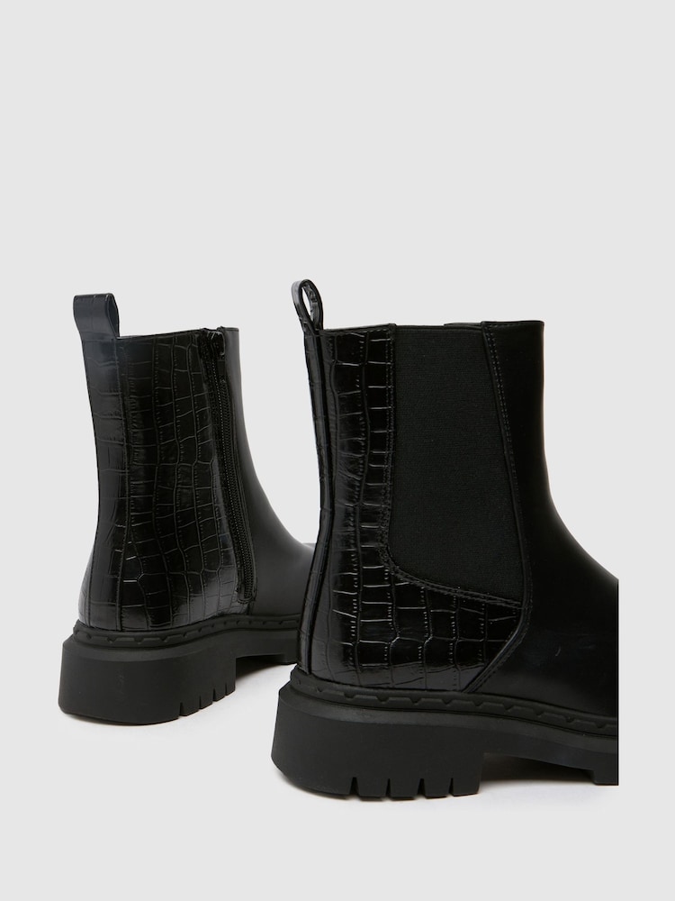 Schuh Averi Chelsea Black Boots - Image 4 of 4