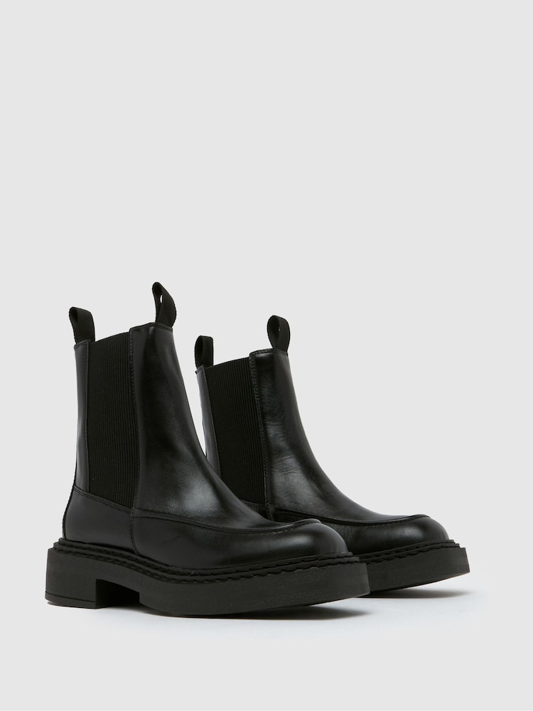 Schuh Cassie Leather Ankle Black Boots - Image 2 of 4