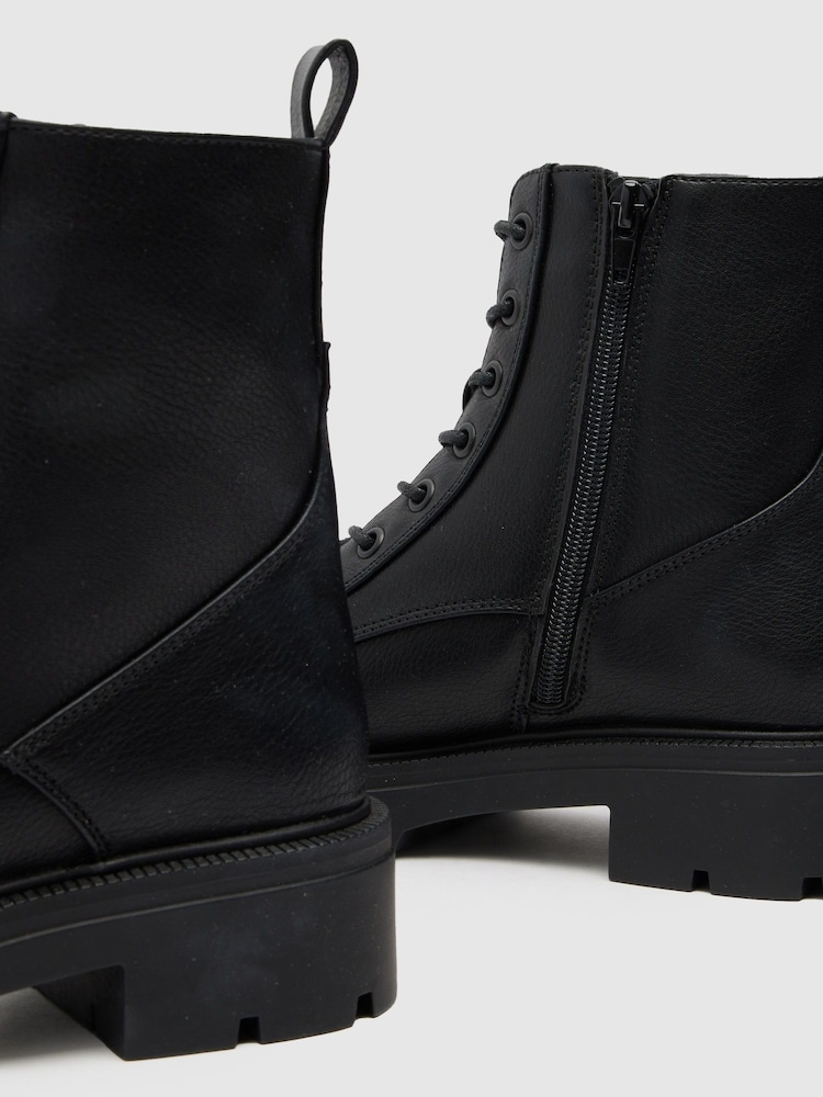 Črni gležnjarji z vezalkami Schuh Andria - Slika 4 iz 4 Črni gležnjarji z vezalkami Schuh Andria - Slika 4 iz 4
